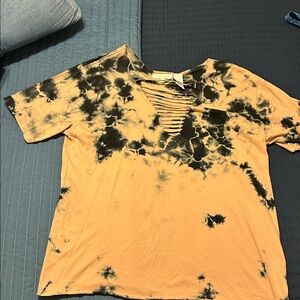 Gilded Intent Black and Tan Cut-Out Top L